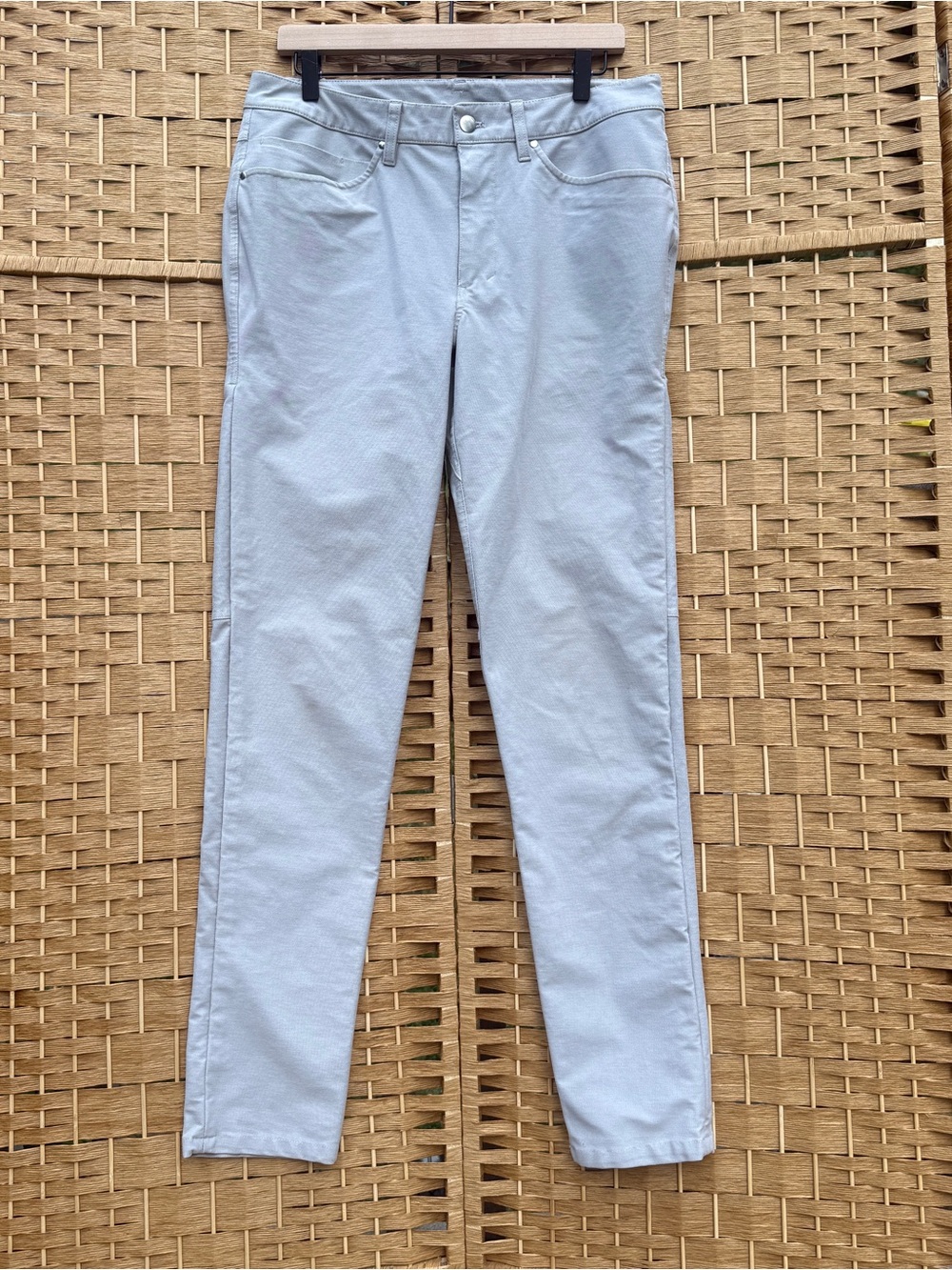 Lululemon ABC Classic-Fit 5-Pocket Pants Light Gray Men’s Size 32